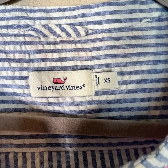 Vineyard Vines Popover Blouse XS Blue Seersucker Embroidered Accents - Picture 7 of 8